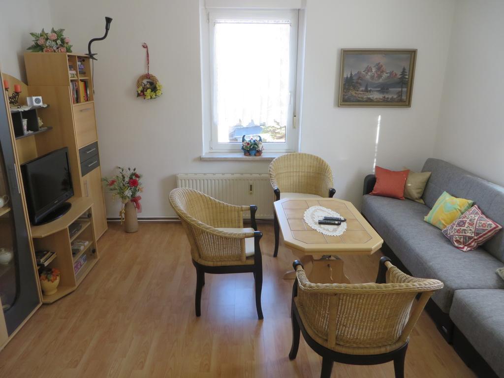 Ferienwohnung Zahn Oelsnitz  Exterior foto